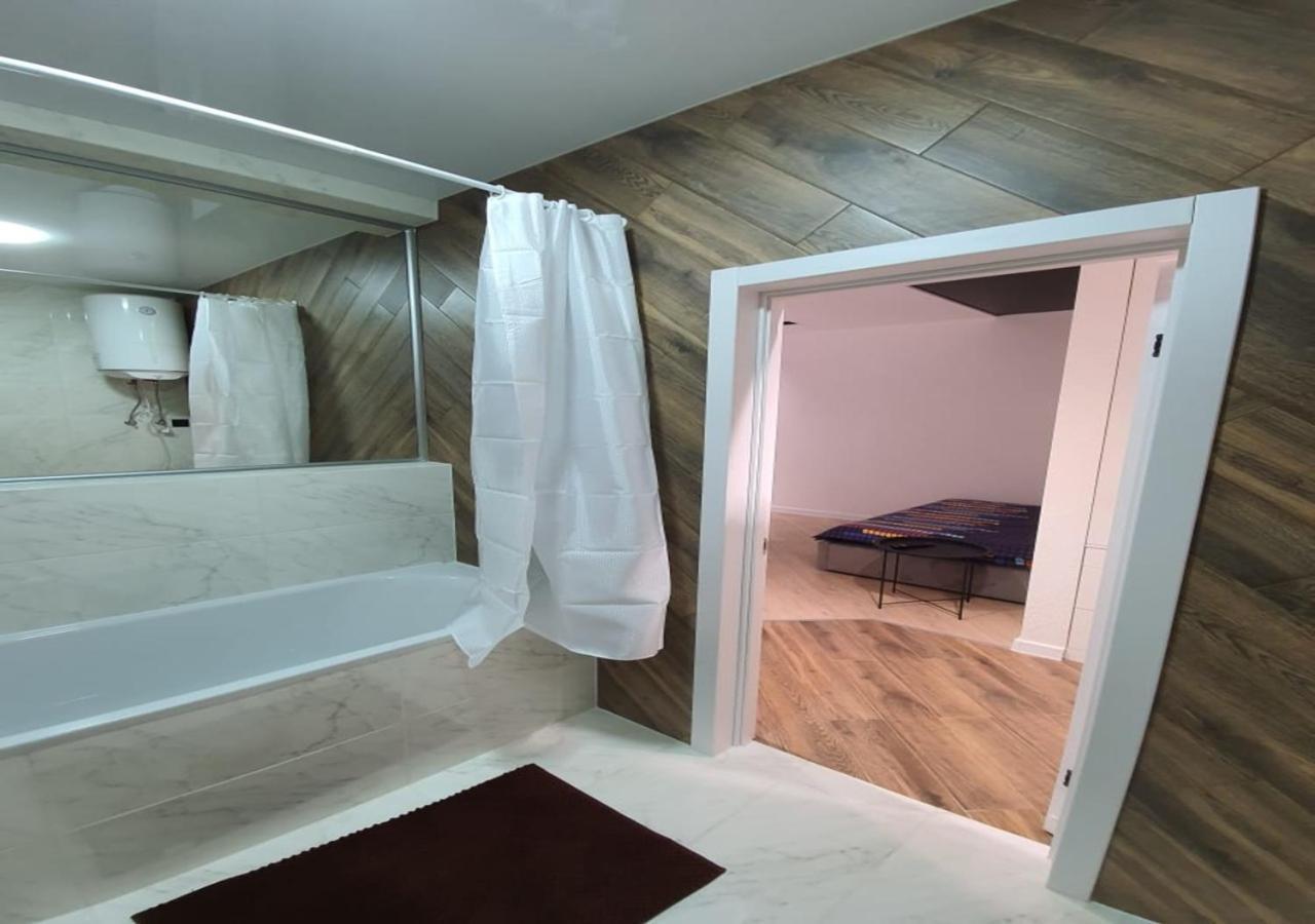 New Lux Apartment 2020 Κχαρκίβ Εξωτερικό φωτογραφία